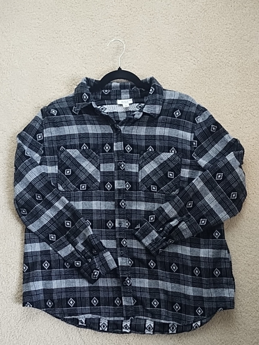 Flannel Plaid Southwest Aztec Button-Down Shirt Black White Gray Women's Large